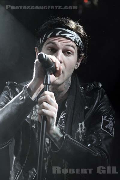 THE NEIGHBOURHOOD - 2014-04-28 - PARIS - La Fleche d'Or - 